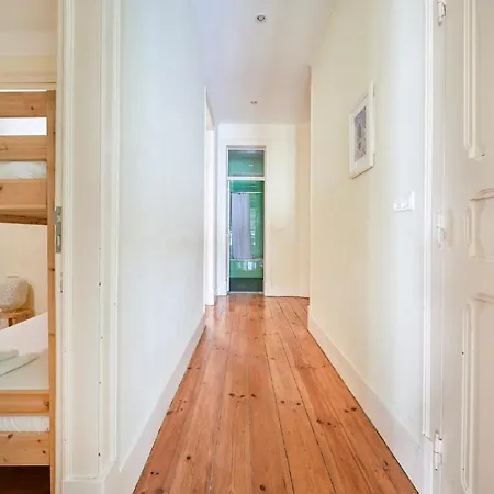 Renovated Spacious Baixa Apartment, By Timecooler Lisboa