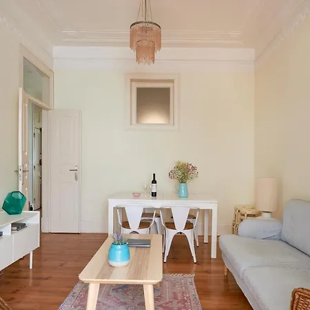 Apartman Renovated Spacious Baixa Apartment, By Timecooler Lisboa