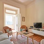 Renovated Spacious Baixa Apartment, By Timecooler Apartmán *