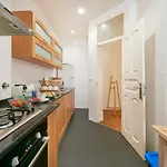 Renovated Spacious Baixa Apartment, By Timecooler Apartmán *