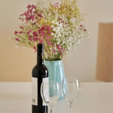 Renovated Spacious Baixa Apartment, By Timecooler Lizbona