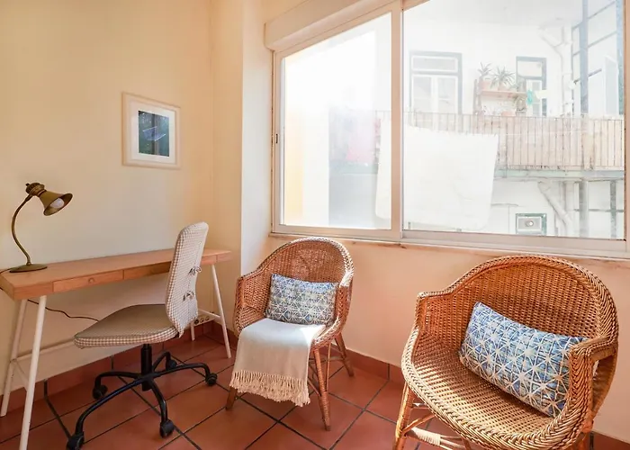 Renovated Spacious Baixa Apartment, By Timecooler 公寓 *